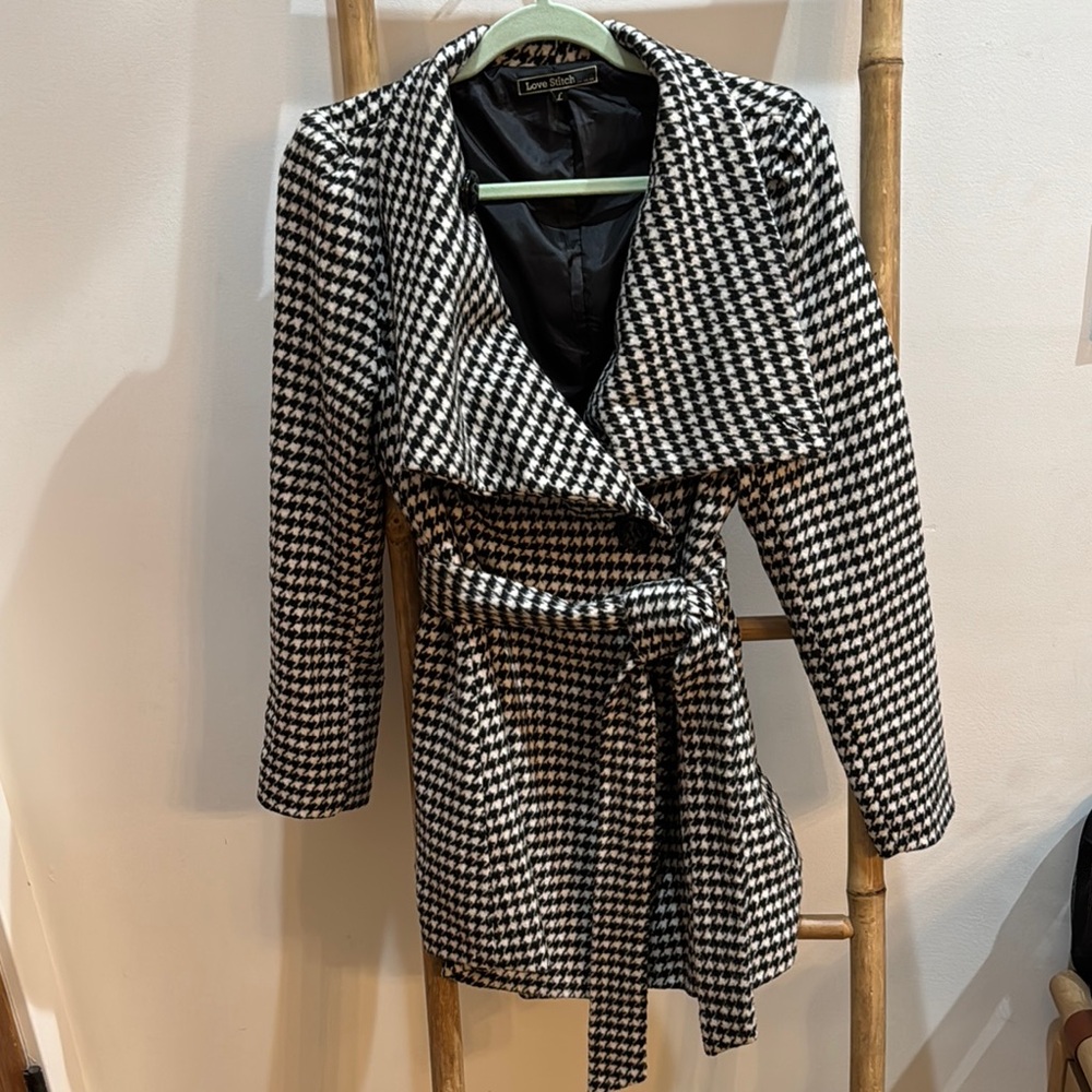 Love Stitch Black and White Houndstooth Trench Coat